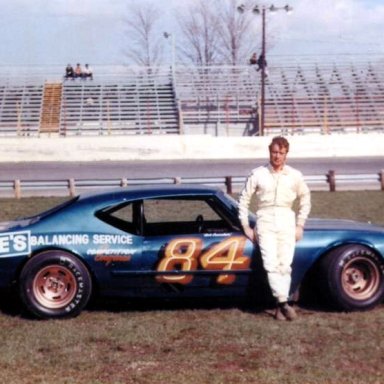 #84 Bob Senneker @ Berlin (MI) Raceway 1971