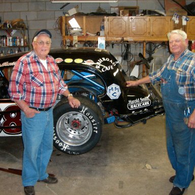 Monk Tate-88 on Right Harold Smith on Left Monk Teamate to Sam Ard An Harold Helped William Mason For Years On The 45 Modifieds  Perk Brown,Paul Radford, Etc. Drove Photos I Took.