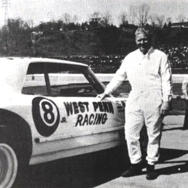#8 Herb Scott @ Heidelberg (PA) Raceway 1971