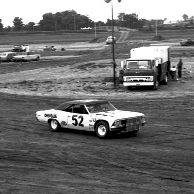 Unknown Driver # 52