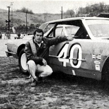 #40 Tom Colella @ Heidelberg (PA) Raceway 1971