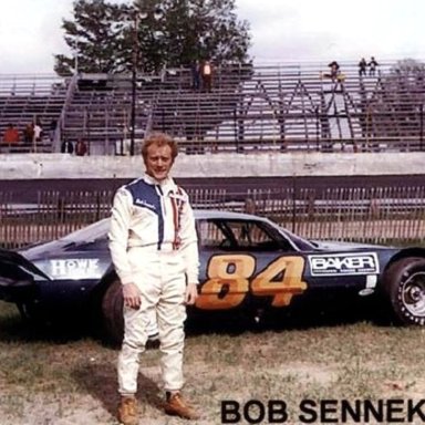 #84 Bob Senneker @ Berlin (MI) Speedway 1980