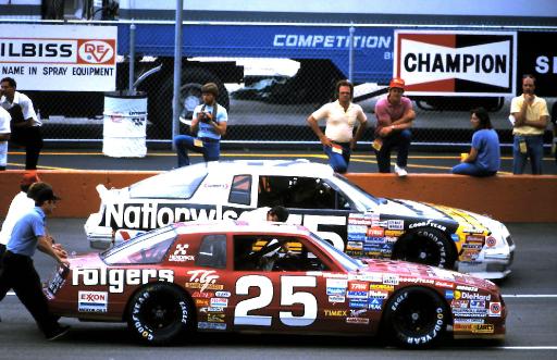 #25 Tim Richmond #75 Jody Ridley 1986 Miller American 400 @ Michigan ...