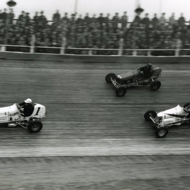 600-Gesell,-Ernie,-Tommy-Hinnershitz,-Ed-Staneck---Nutley-Velodrome-March-1939