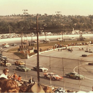 Pgh%20250%201973%20Pace%20Lap