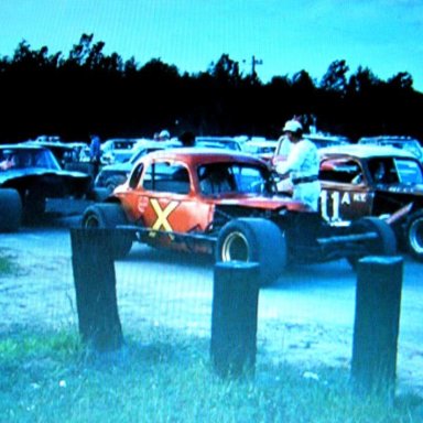 Airborne_SpiakPole_Lineup_MackeyWatts
