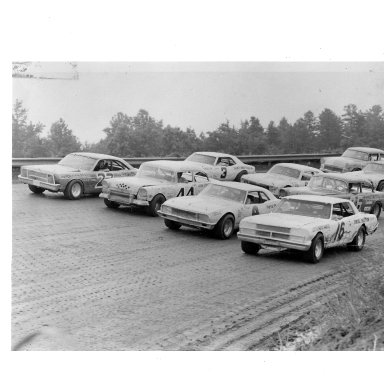 Scott, Earnhardt,Kiser, Plyler Lead The Pack In Packing Concord 1970s'