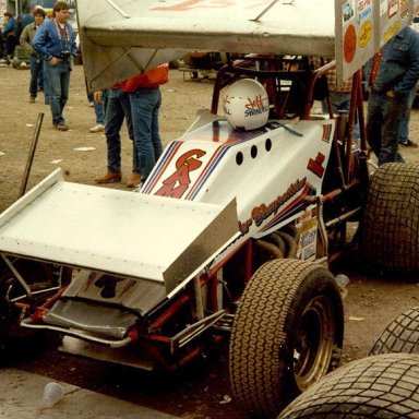 Dirt Trackin