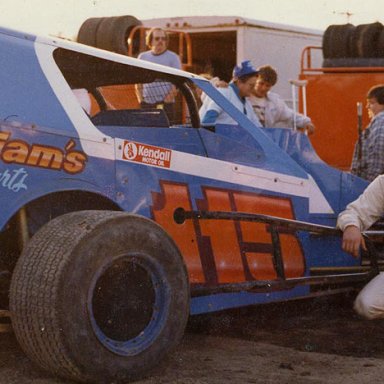 Dirt Trackin