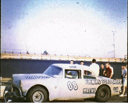 Larry Hildreth - Gallery - Harvey Tollison | racersreunion.com