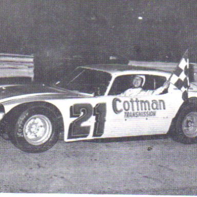 Terry Humphrey in Joe Kings car @ Columbus (Oh)   1982