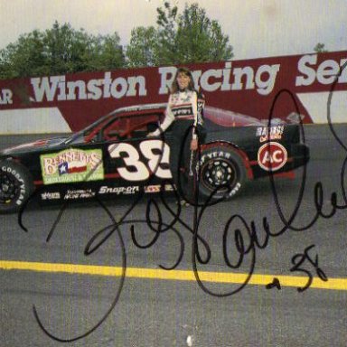 Kelley Earnhart