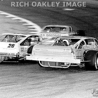 Bob Park #19 leads George Kent #26 and Dan Jivanelli #12 at Riverhead in 1985