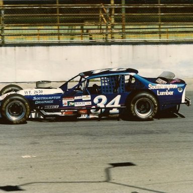 Don Howe #34 at Oswego circa 1989