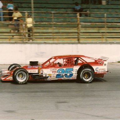 Jan Leaty #25 at Oswego 1988