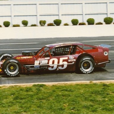 Lee Sherwood #95 at Martinsville, VA 1989