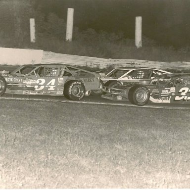 Shangri-La (Tioga) 1988 Modified action with Ron Shephard #34, Tony Hirschman #1 and Randy Hedger #33