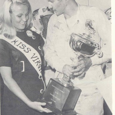 THE KING GETS MARTINSVILLE GOLD 1967