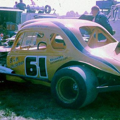 Richie Evans coupe in pits late 1971