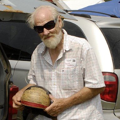 Same Al, same helmet, just 60 years later.
