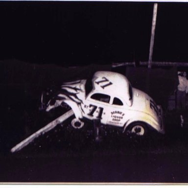 Ken Jones at Fonda in Dick Bennett's 71..