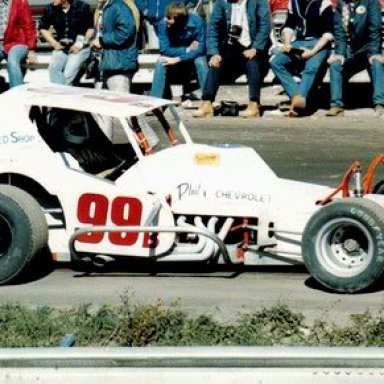 Geoff Bodine in a dirt mod