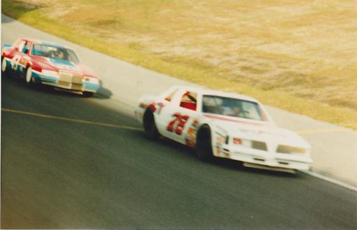 Benny Leads The King - Gallery - Alan Woodard | racersreunion.com