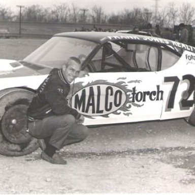 DICK FREEMAN LEFT AND BOBBY KORN RIGHT