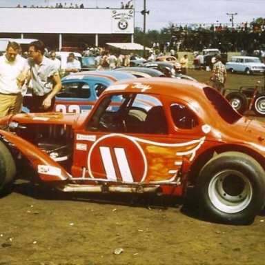 Ray Hendrick-11  -Jimmy Hensley-22
