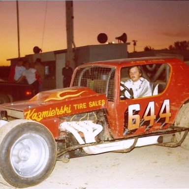Larry Dalmatta 1975