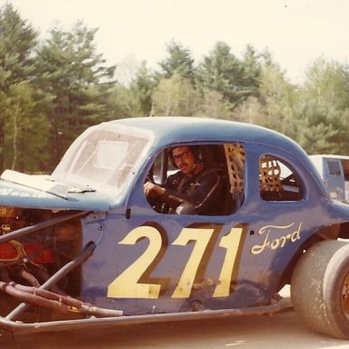 #271 Wade Cole