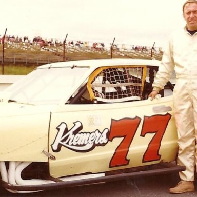 77 Charlie Kremer