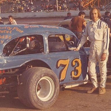 Stan Wetmore #73 sedan