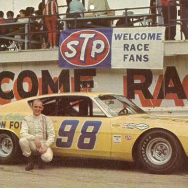 Benny Parsons behind the stands at the Dayton Speedway