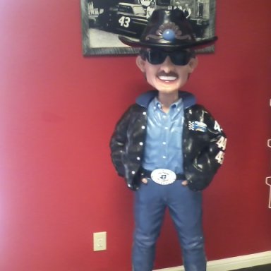 Richard Petty-went muesum sat.july-7-2012