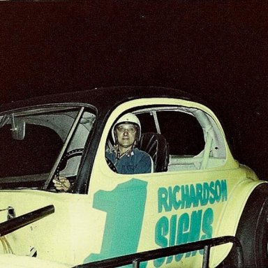 1 Bob Tauscher