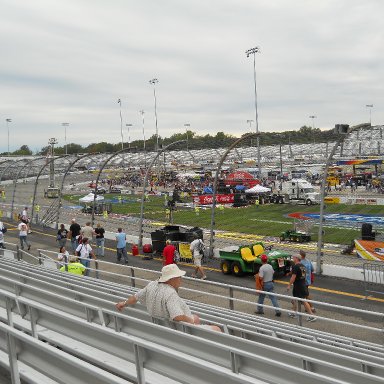 Richmond Raceway Stands filling up