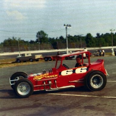 Behnke Trucking Red #66