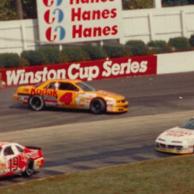 Ernie Irvan Spins 9-22-91  Chad Little 19 Ted Musgrave 55 Martinsville, VA.