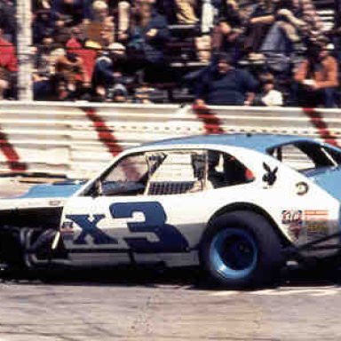 Hendrickson setting the track record at Islip in 2nd Pinto 1973