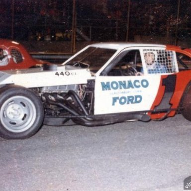 Tony Mordino in John Lukosavage's Coach and Pinto at Stafford 1