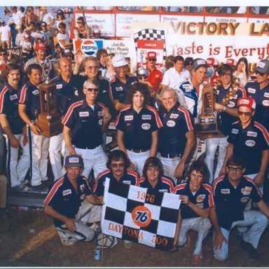 Woodbrothers --1976--Woodbrothers Photo