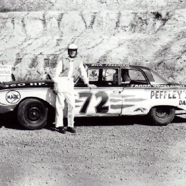 DICK FREEMAN IN KORN CAR 72