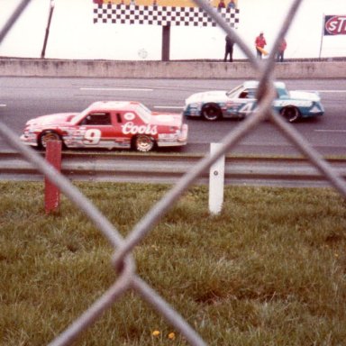 Car 9, Bill Elliott