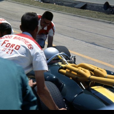 Green Lucky Wood Bros. Color at Indy