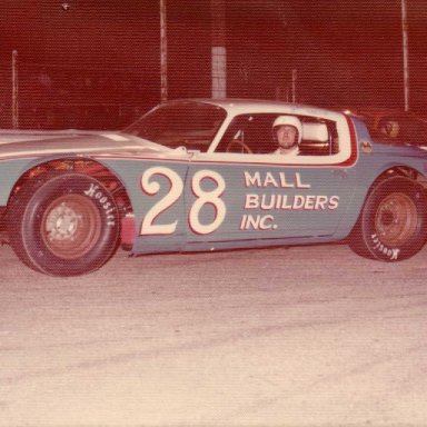 Feature Win (#36), Dayton Speedway 30 Lap, May 2, 1976