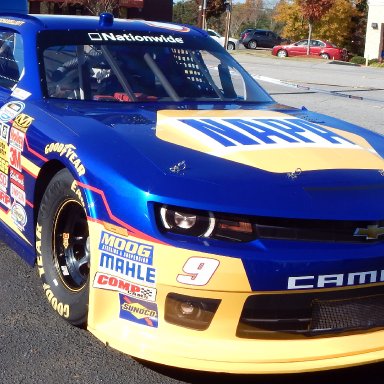 Car 9: Chase Elliott