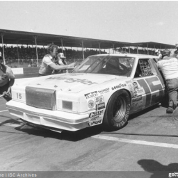 8 is Enuff for Dale & Bud Darlington Win