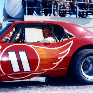 ray hendrick 11