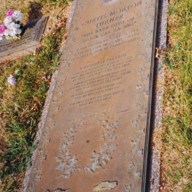 Curtis Turner Grave